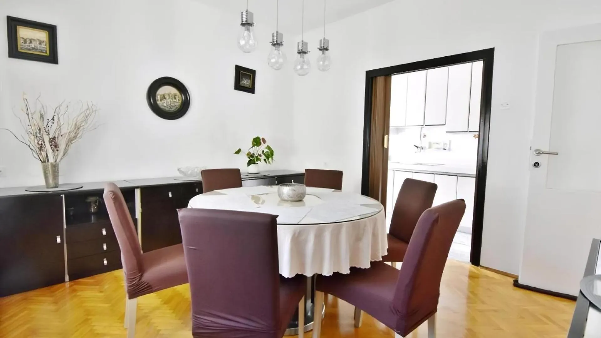 Grosse Wohnung In Umag Mit Grosser Terrasse
