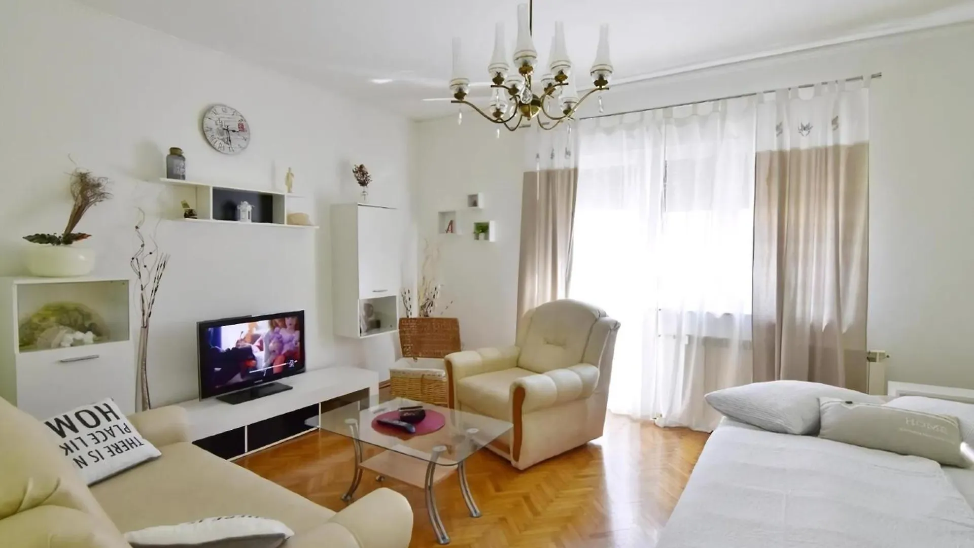 Daire Grosse Wohnung In Umag Mit Grosser Terrasse